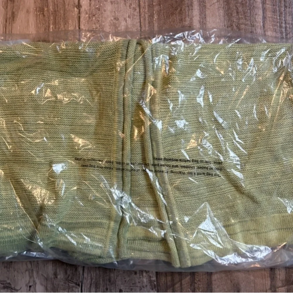 NWT! Northstyle Marled Cardigan, SMALL - Picture 3 of 4